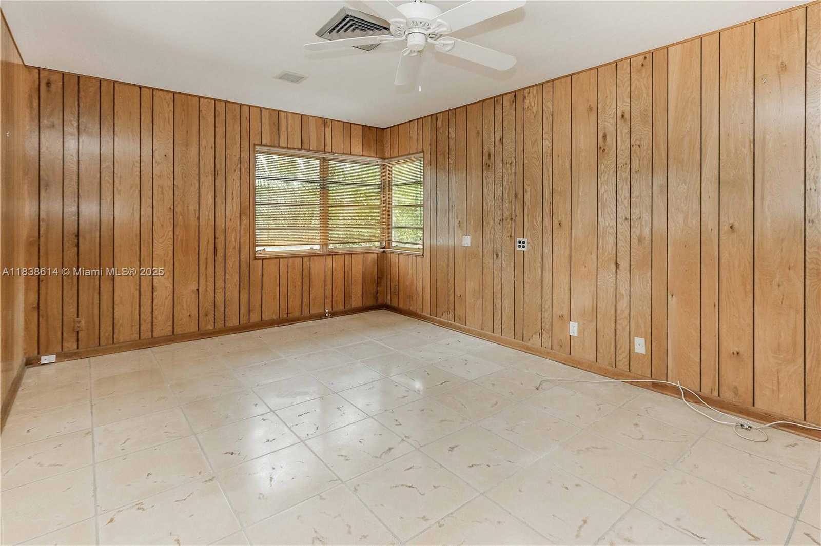 Small Image of 1022 JEFFERSON ST, Hollywood Number 27