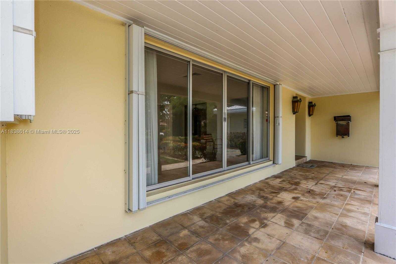 Small Image of 1022 JEFFERSON ST, Hollywood Number 61