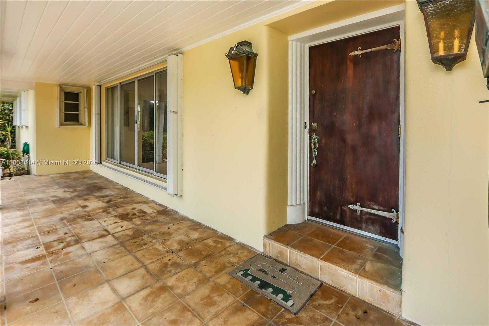 Small Image of 1022 JEFFERSON ST, Hollywood Number 64