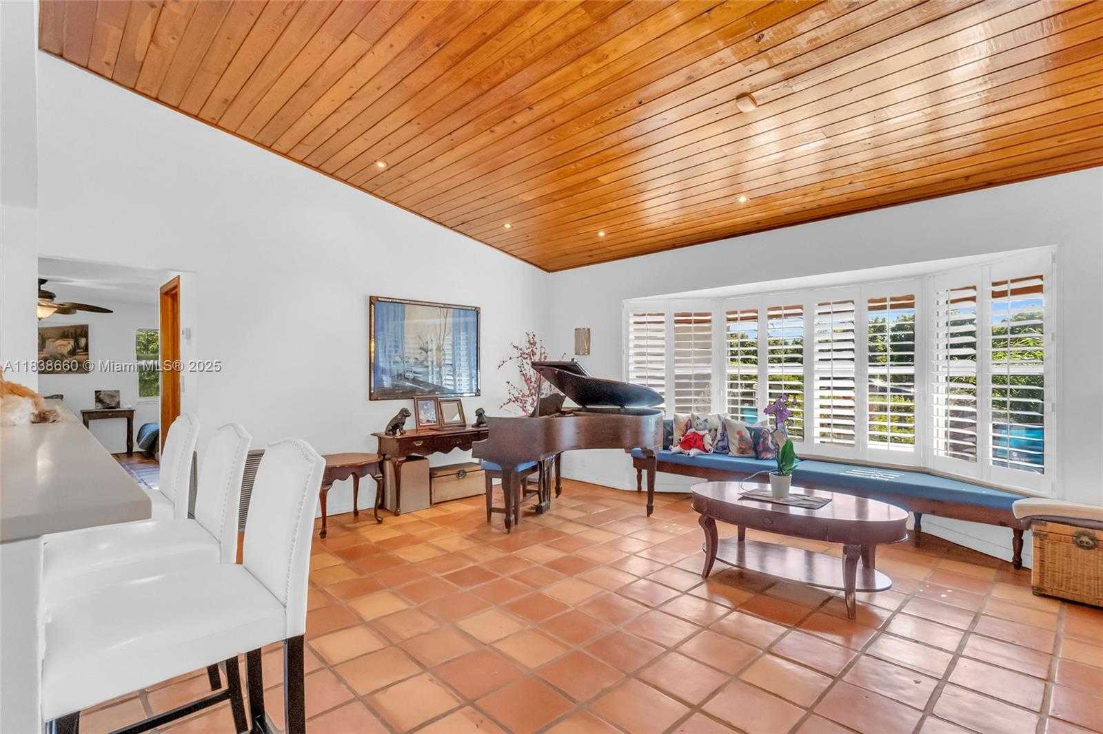 Small Image of 23595 SOUTH WEST 152ND AVE, Homestead Number 13