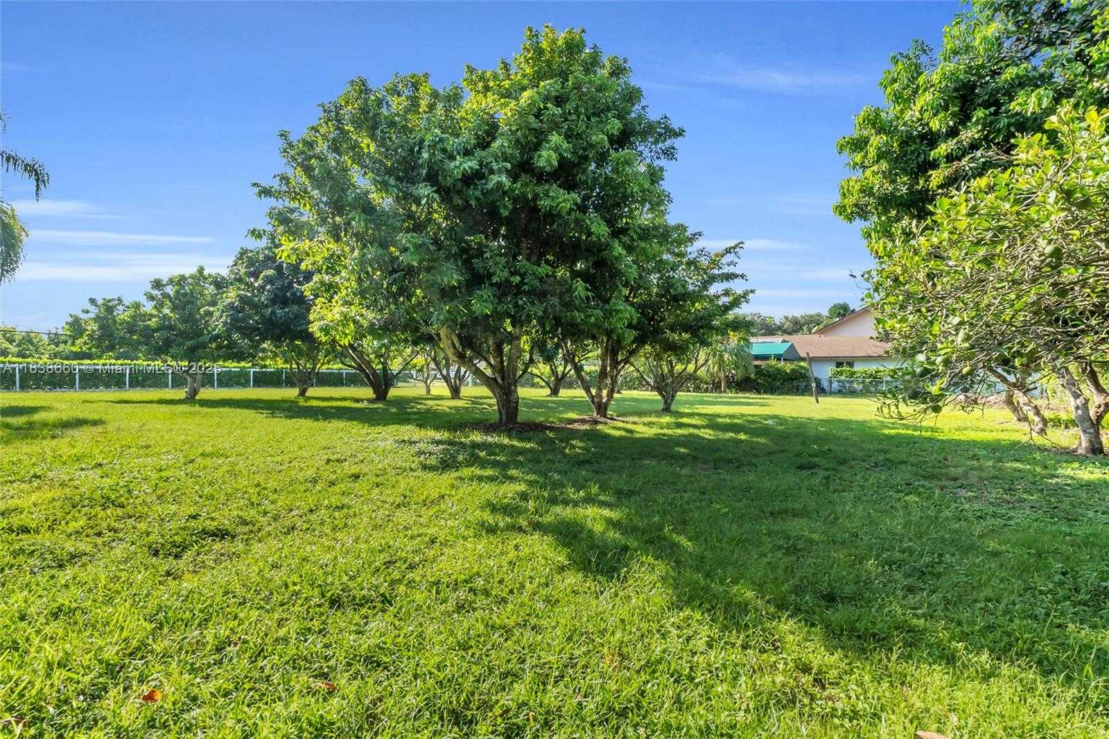 Small Image of 23595 SOUTH WEST 152ND AVE, Homestead Number 40