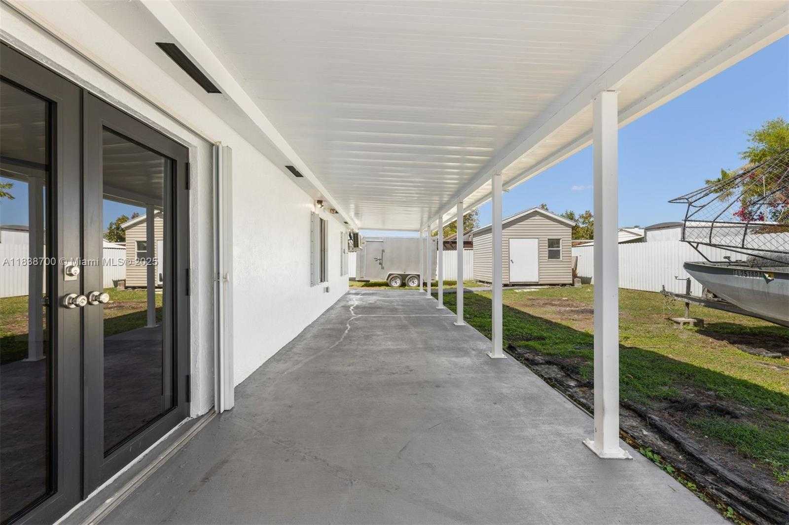 Small Image of 14435 SOUTH WEST 293RD TER, Homestead Number 23