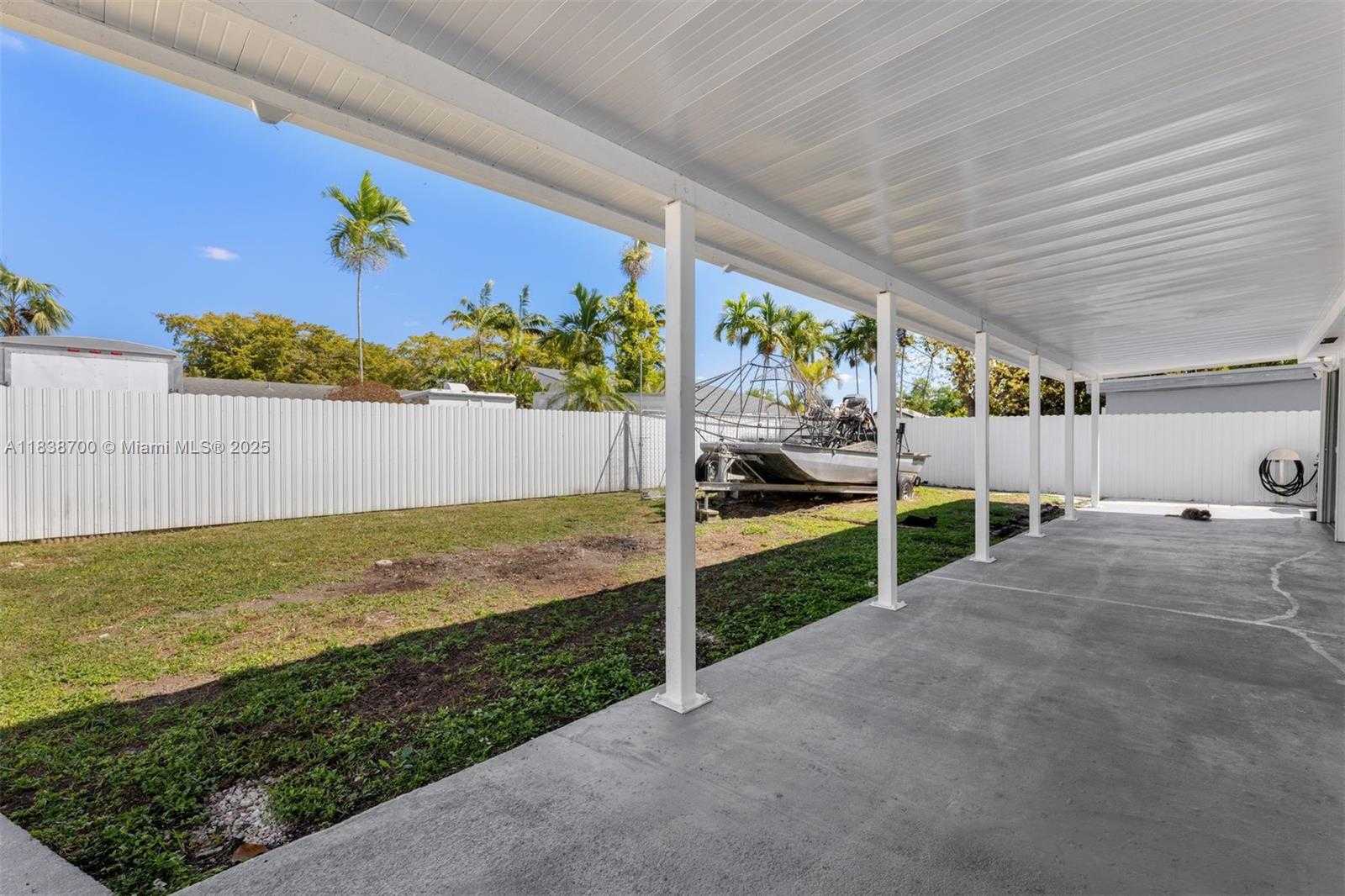 Small Image of 14435 SOUTH WEST 293RD TER, Homestead Number 25