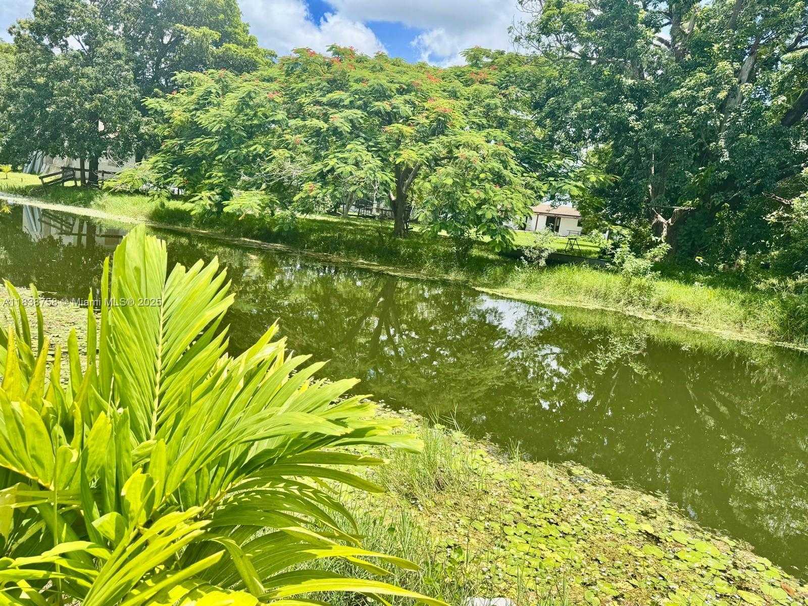 Small Image of 5960 SOUTH WEST 190TH AVE, Southwest Ranches Number 2