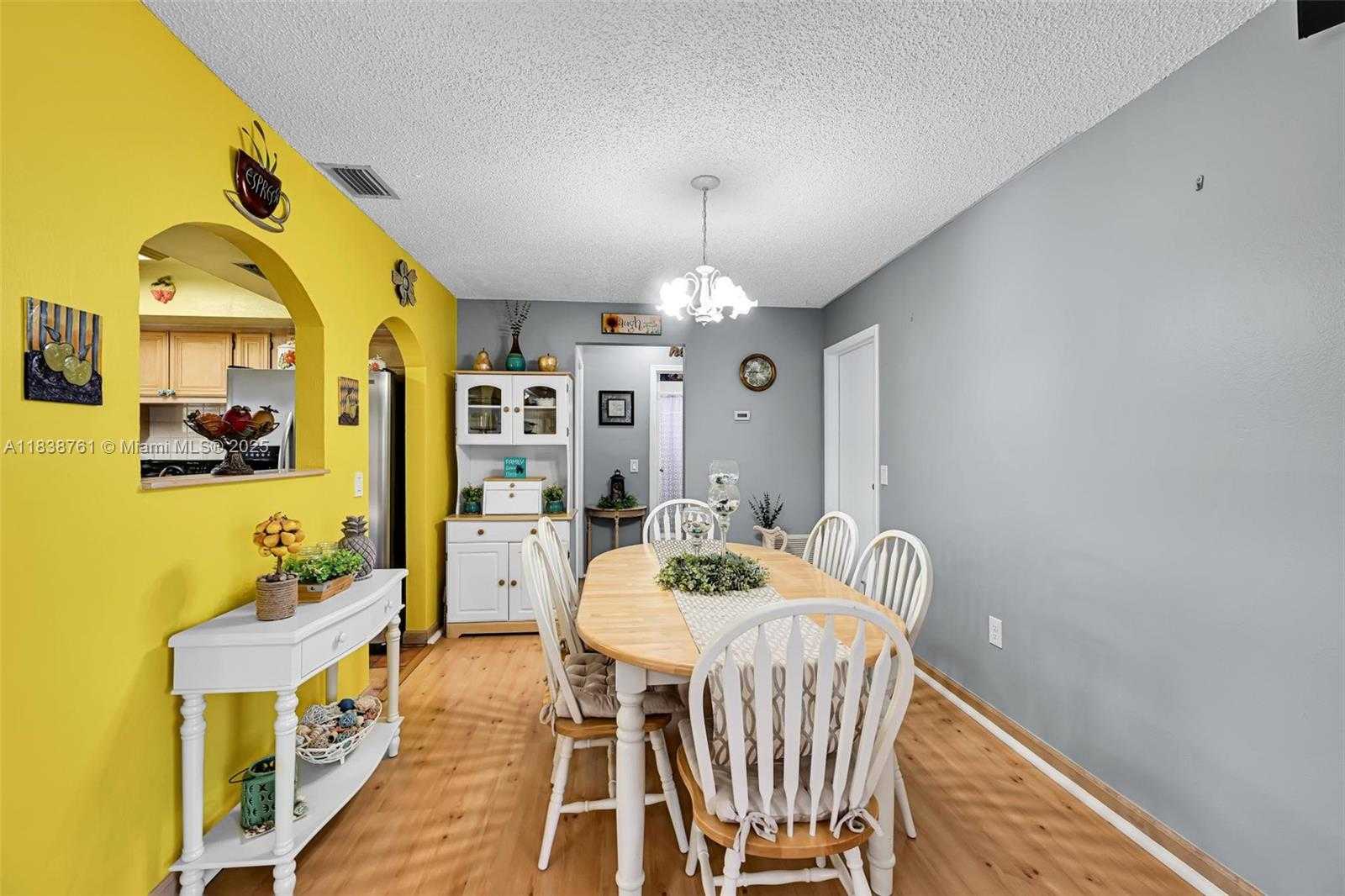 Small Image of 11730 NORTH WEST 33RD ST, Sunrise Number 12