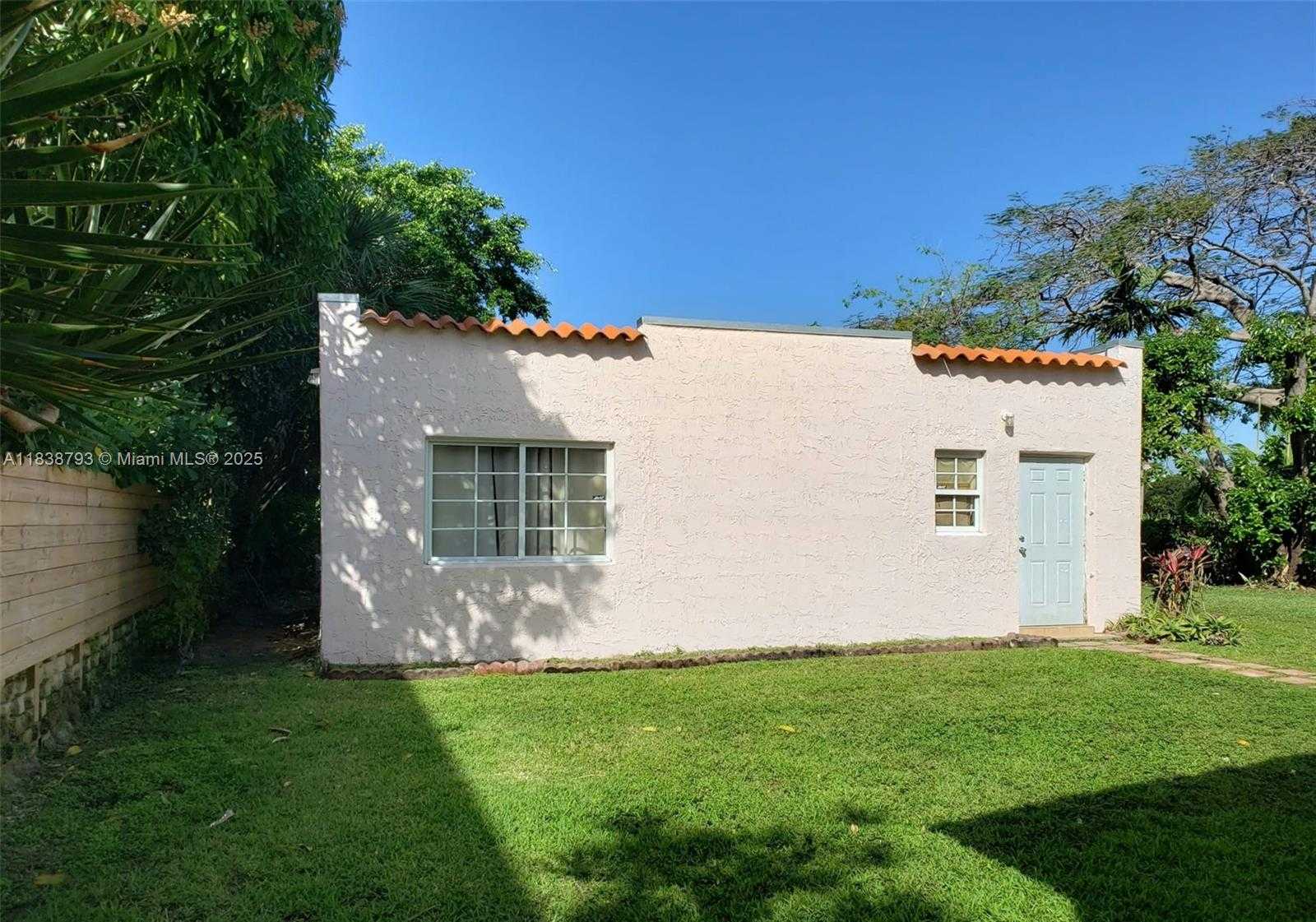 Small Image of 3124 PRAIRIE AVE, Miami Beach Number 11