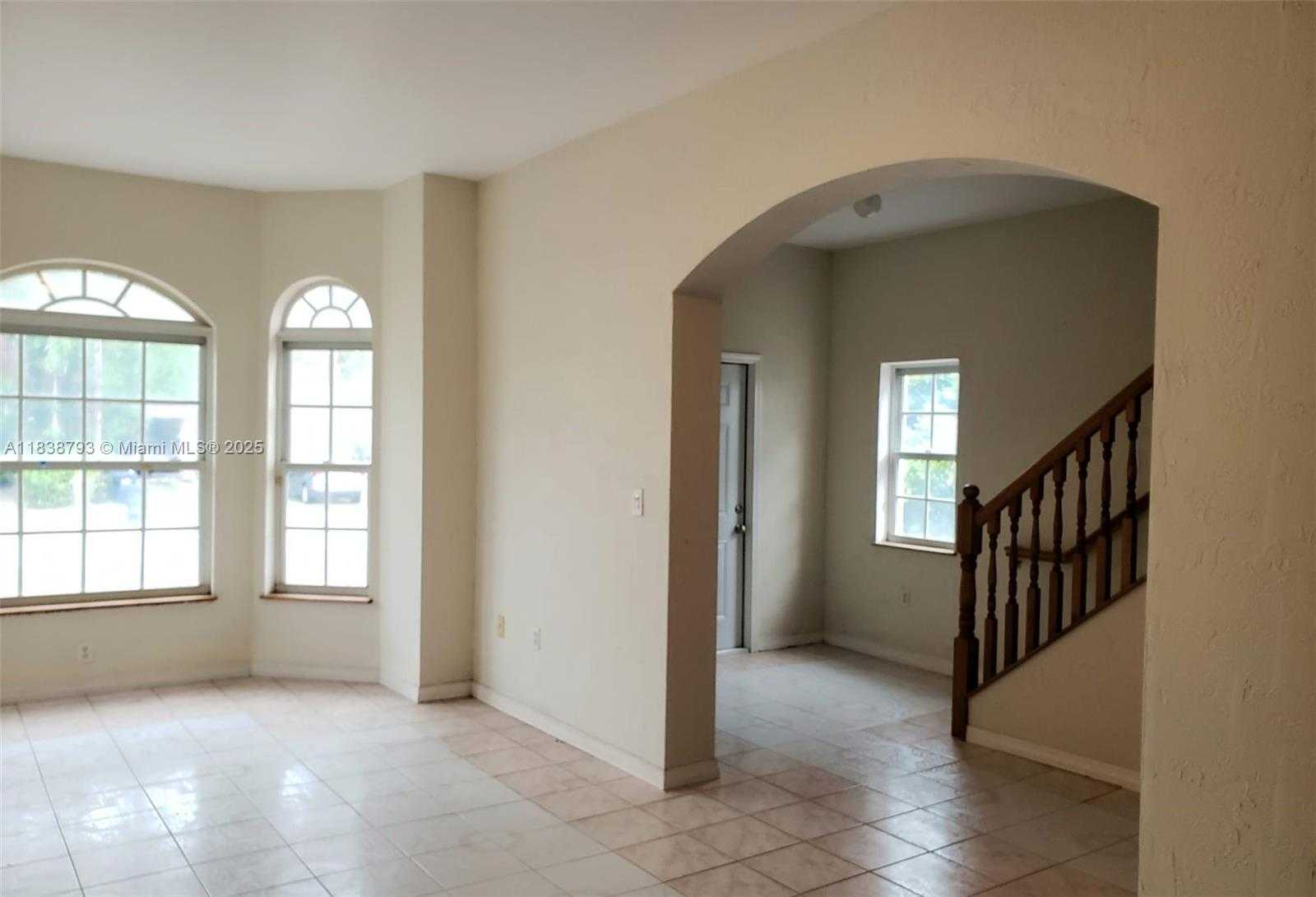 Small Image of 3124 PRAIRIE AVE, Miami Beach Number 14