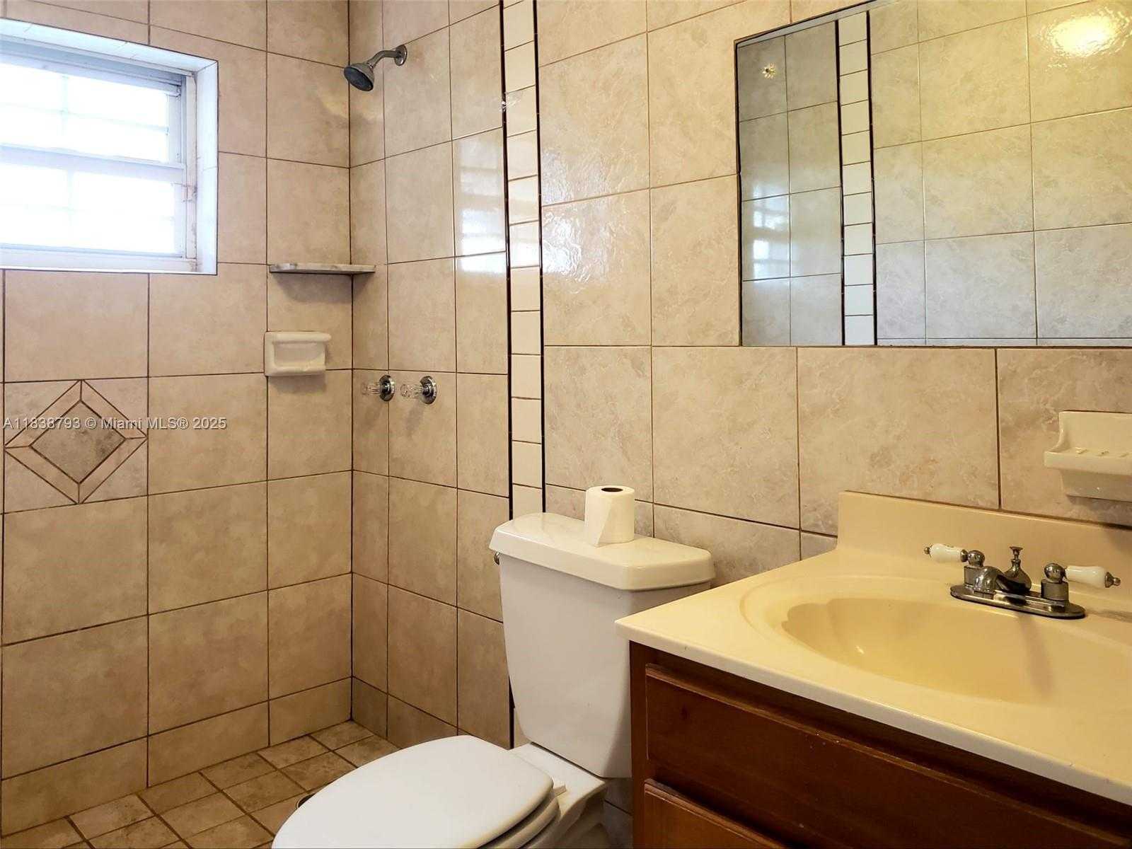 Small Image of 3124 PRAIRIE AVE, Miami Beach Number 19