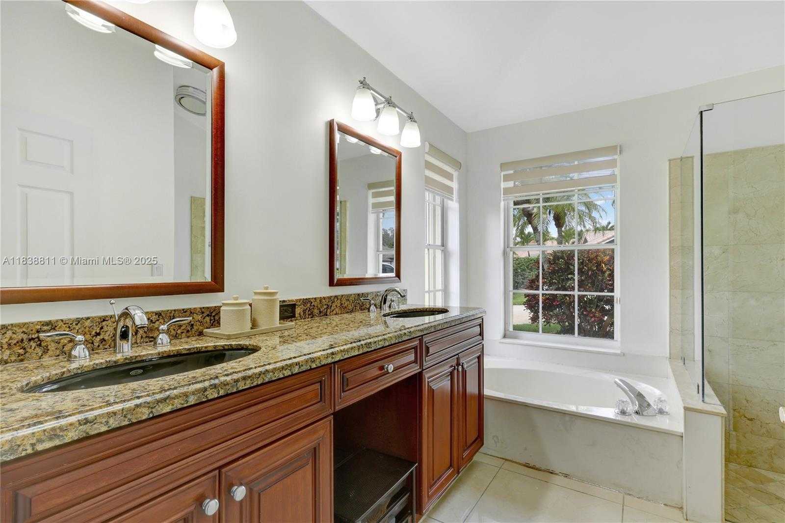 Small Image of 1503 NORTH WEST 178TH LN, Pembroke Pines Number 15