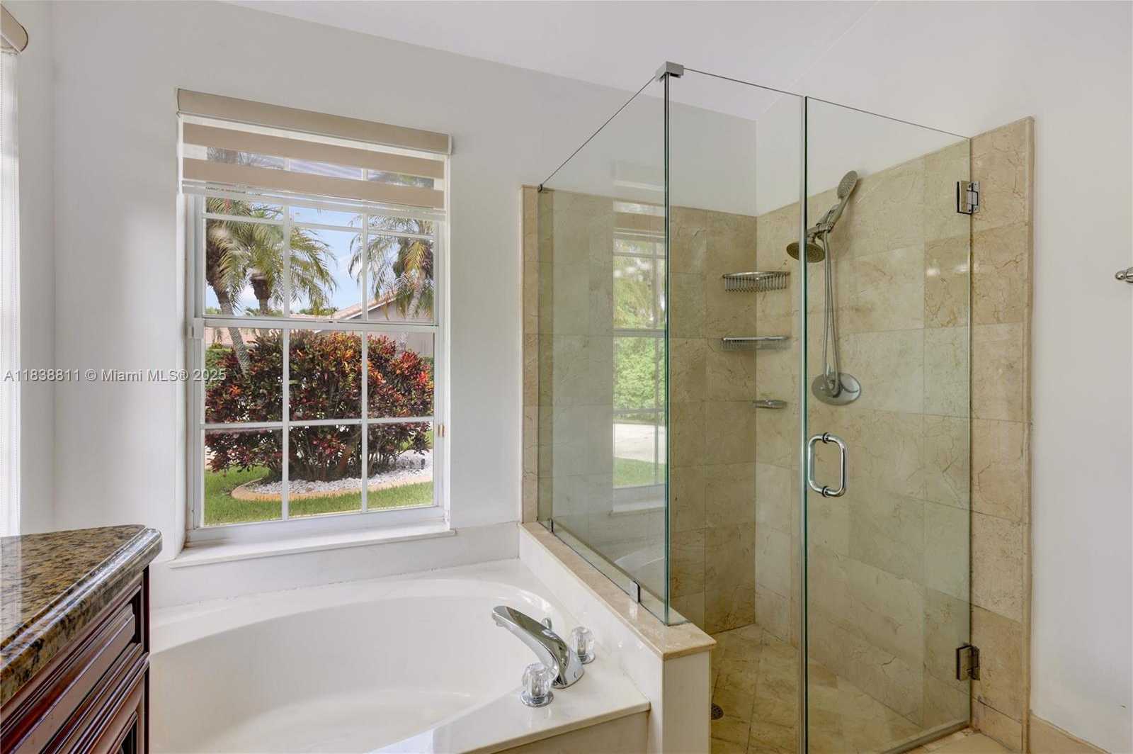 Small Image of 1503 NORTH WEST 178TH LN, Pembroke Pines Number 16