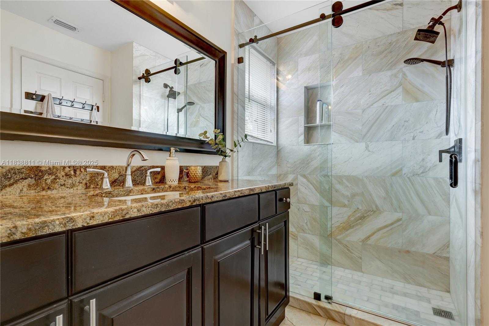 Small Image of 1503 NORTH WEST 178TH LN, Pembroke Pines Number 19