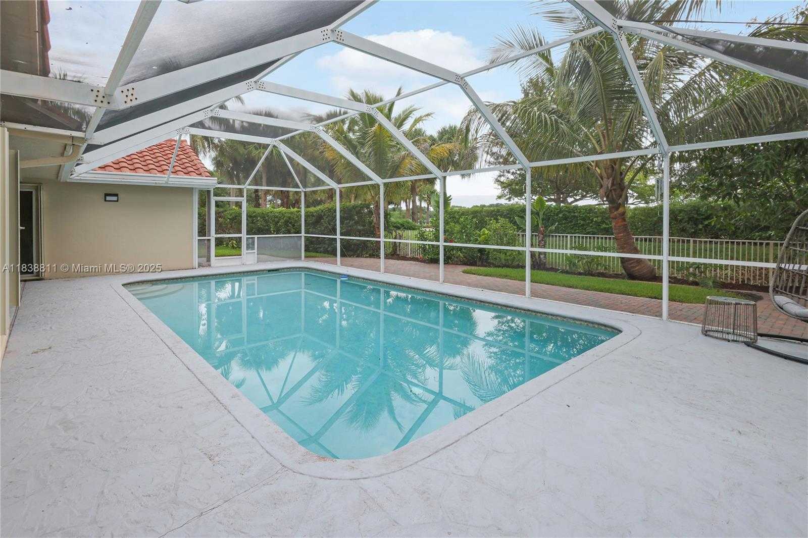 Small Image of 1503 NORTH WEST 178TH LN, Pembroke Pines Number 23
