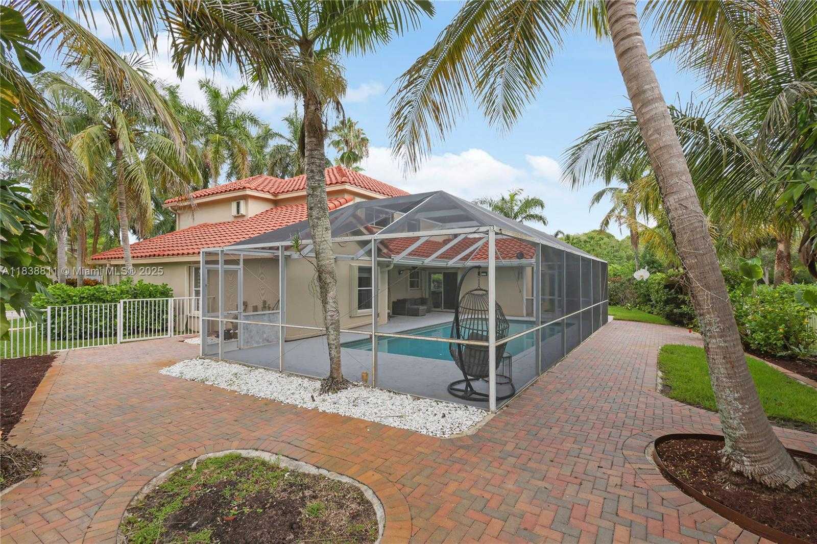Small Image of 1503 NORTH WEST 178TH LN, Pembroke Pines Number 24