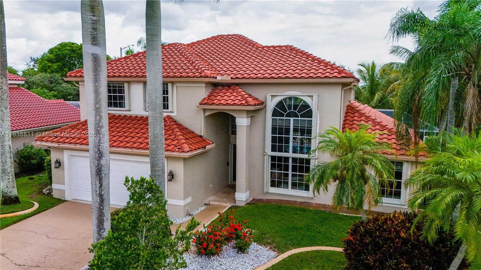 Small Image of 1503 NORTH WEST 178TH LN, Pembroke Pines Number 34