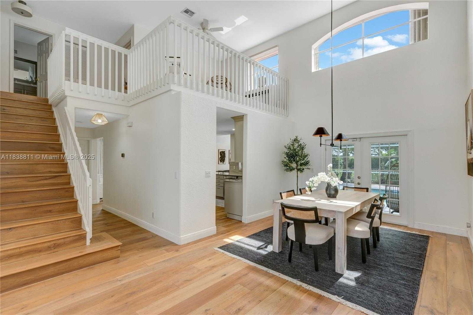 Small Image of 1503 NORTH WEST 178TH LN, Pembroke Pines Number 6