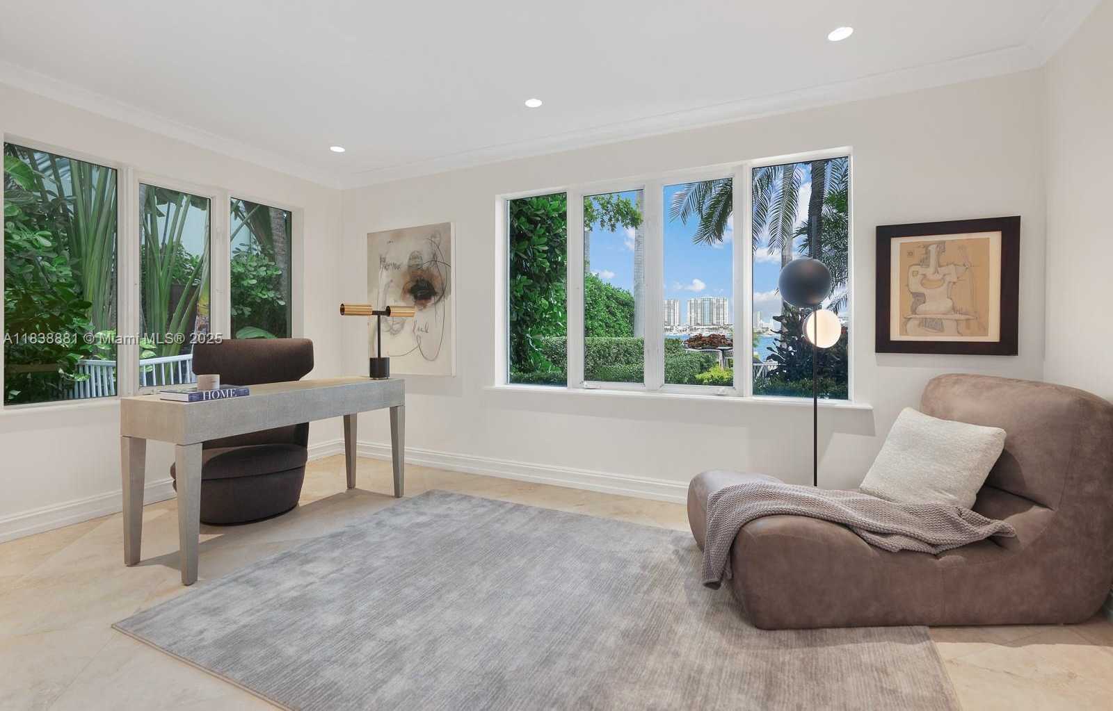 Small Image of 315 EAST RIVO ALTO DR, Miami Beach Number 13