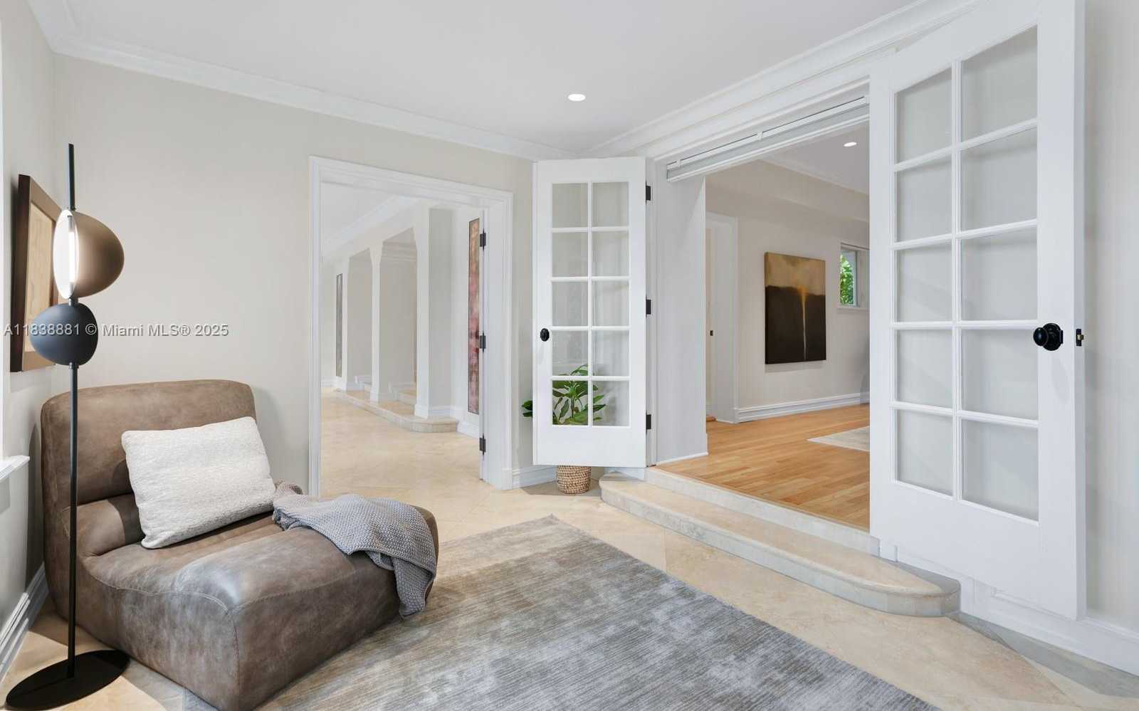 Small Image of 315 EAST RIVO ALTO DR, Miami Beach Number 14