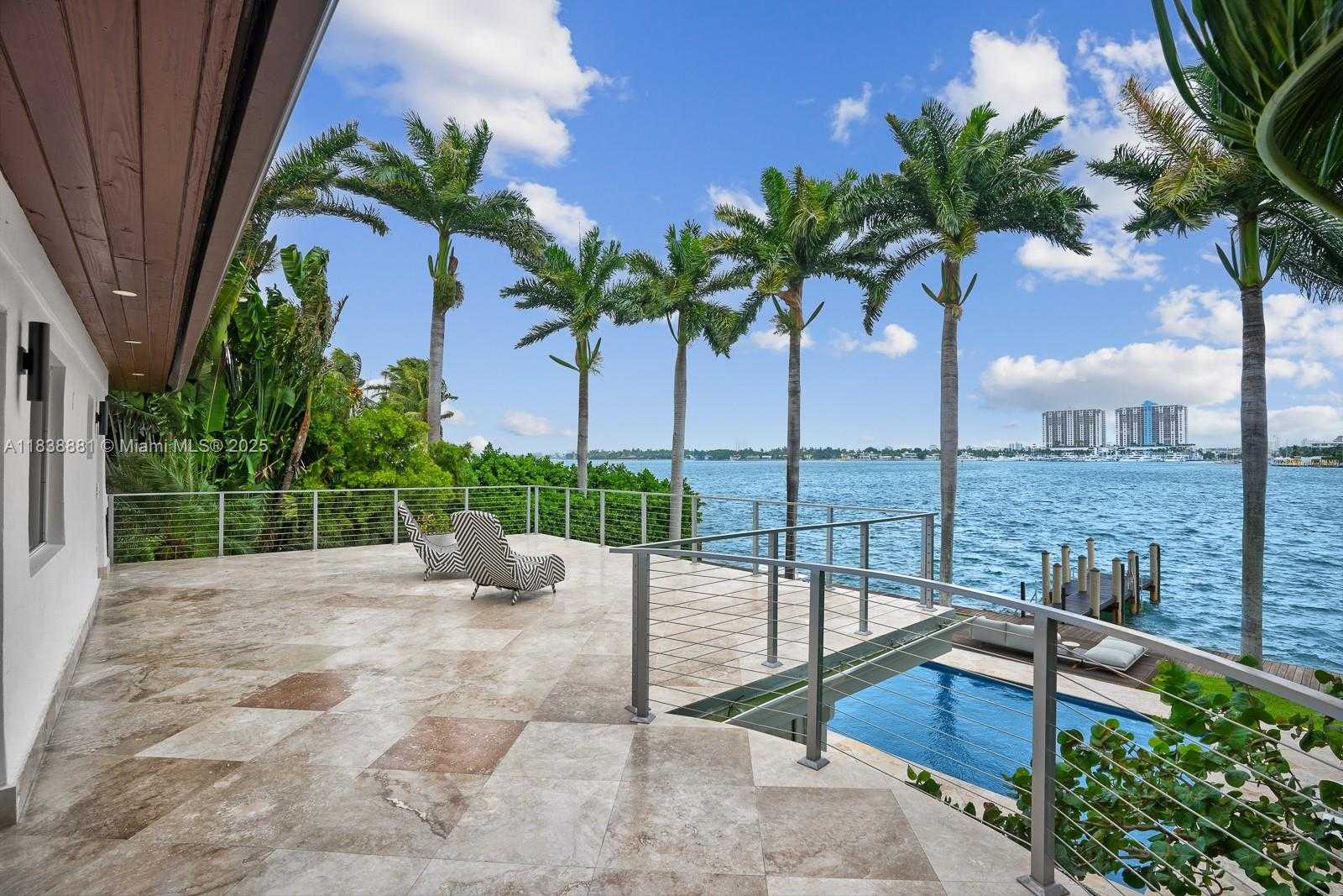 Small Image of 315 EAST RIVO ALTO DR, Miami Beach Number 23