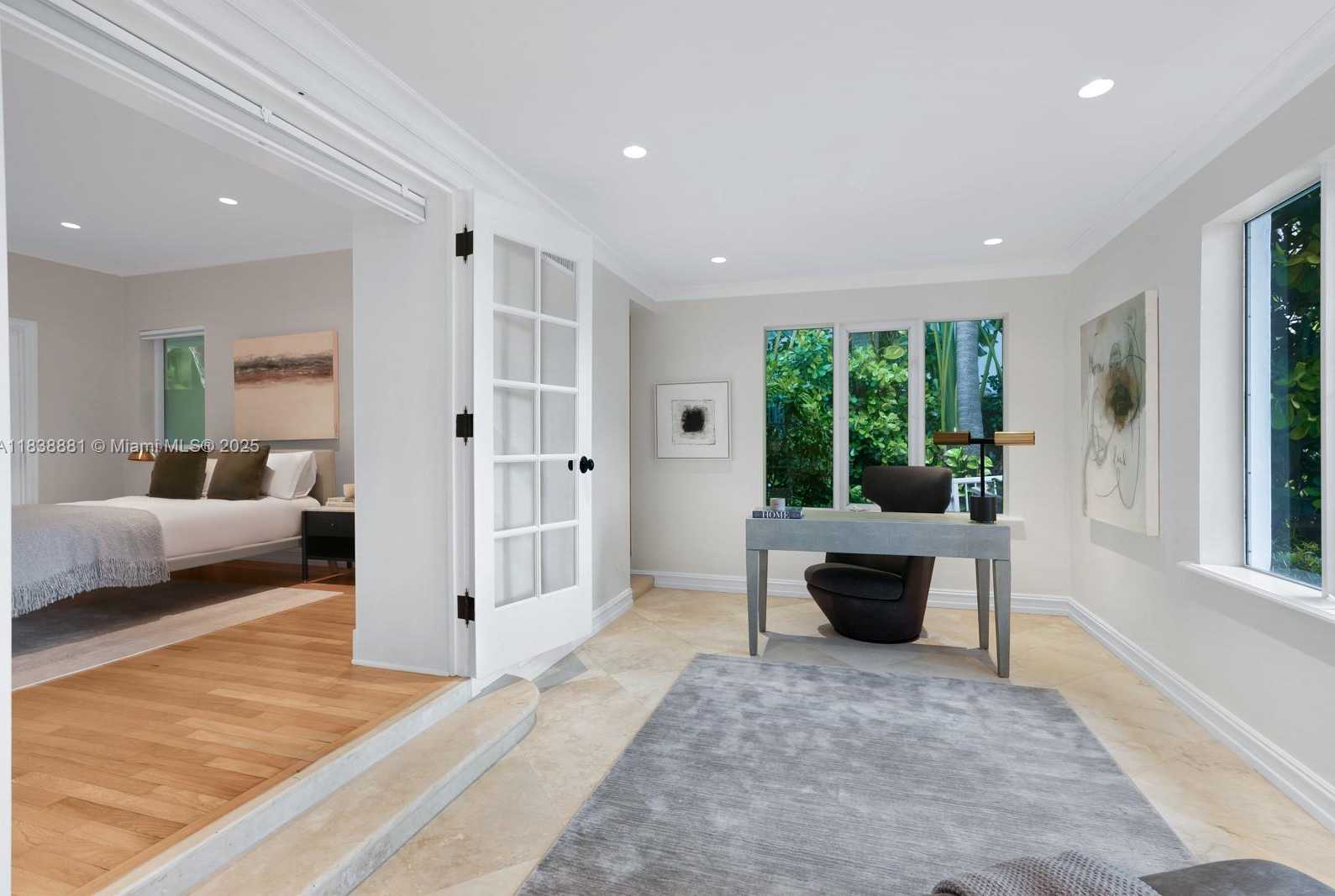 Small Image of 315 EAST RIVO ALTO DR, Miami Beach Number 34