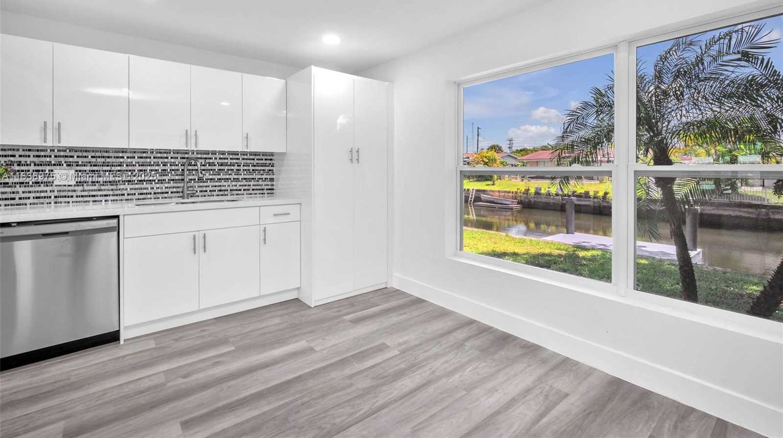 Small Image of 1840 NORTH WEST 32ND ST, Oakland Park Number 11