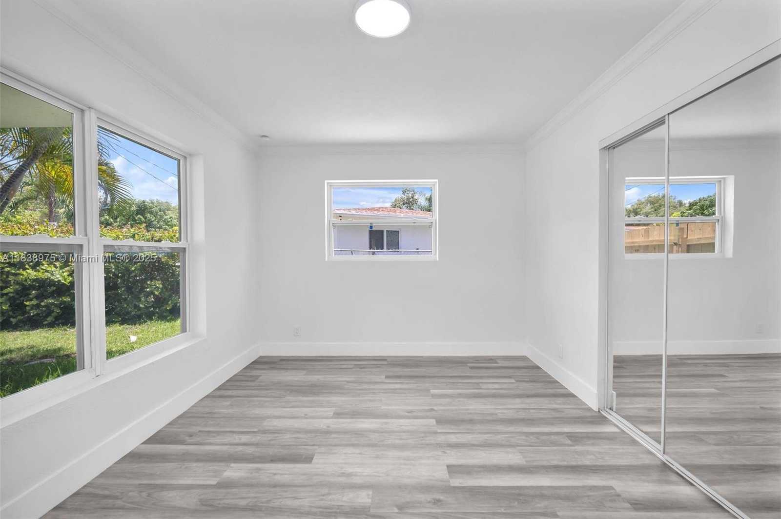 Small Image of 1840 NORTH WEST 32ND ST, Oakland Park Number 13
