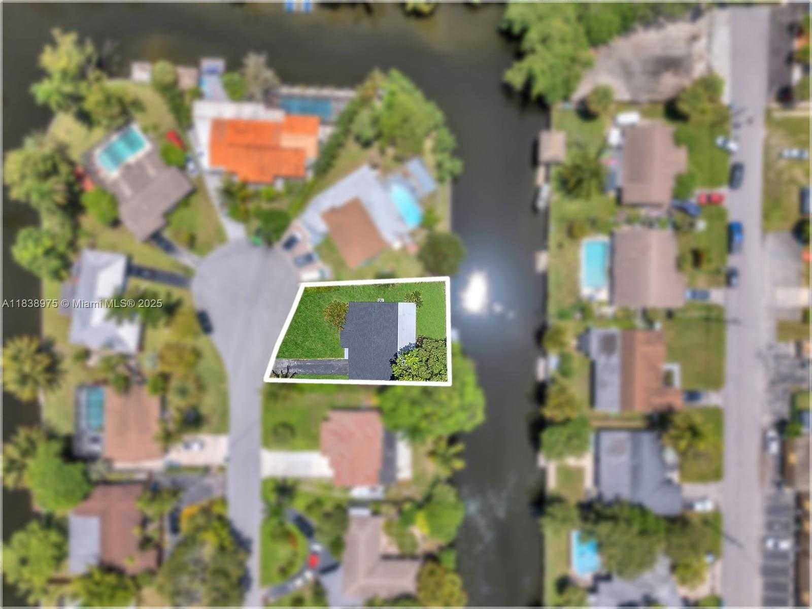 Small Image of 1840 NORTH WEST 32ND ST, Oakland Park Number 2