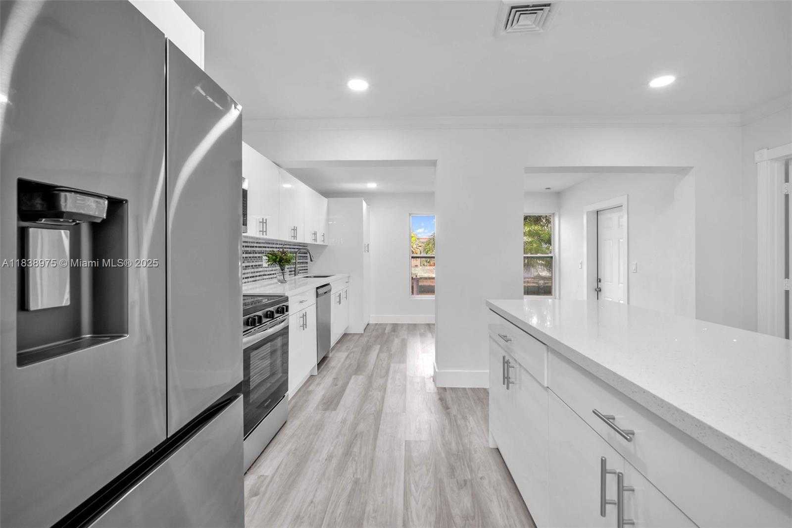 Small Image of 1840 NORTH WEST 32ND ST, Oakland Park Number 29