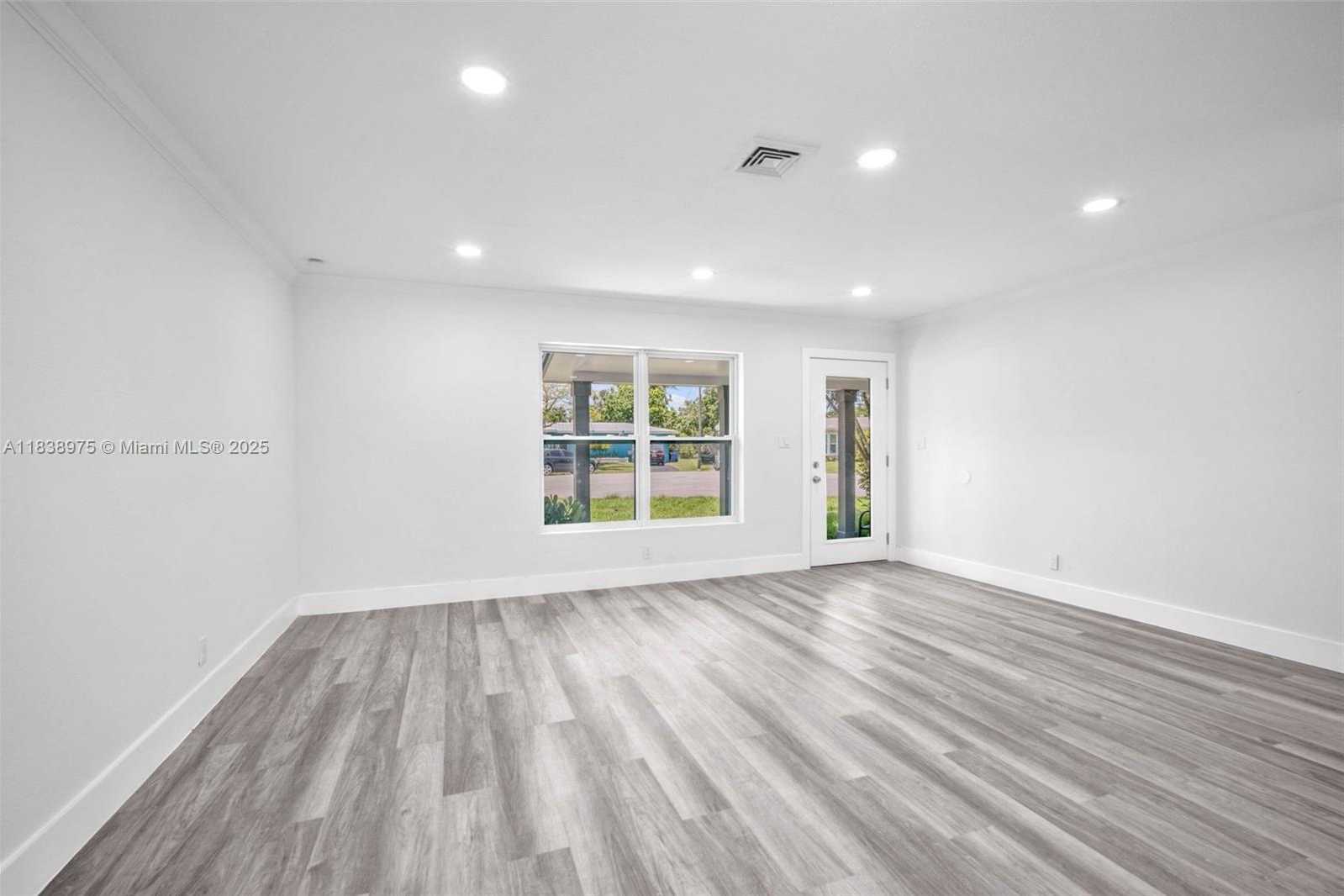 Small Image of 1840 NORTH WEST 32ND ST, Oakland Park Number 33