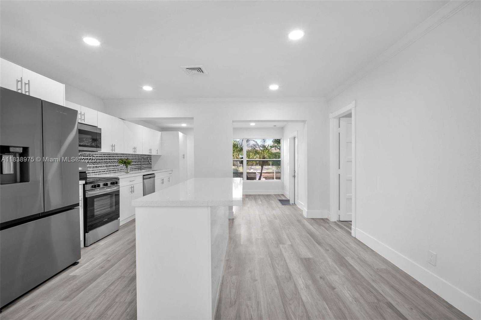 Small Image of 1840 NORTH WEST 32ND ST, Oakland Park Number 7