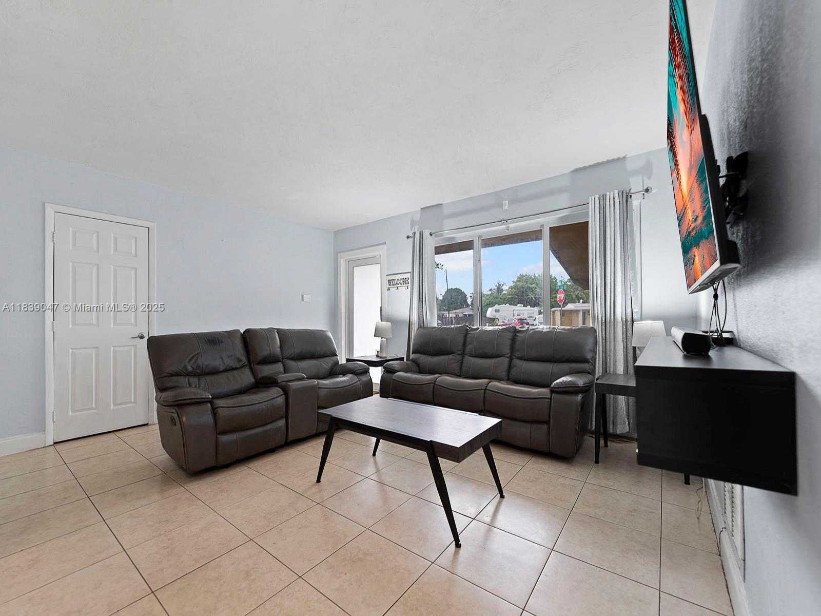 Small Image of 2812 SOUTH WEST 65TH AVE, Miramar Number 12