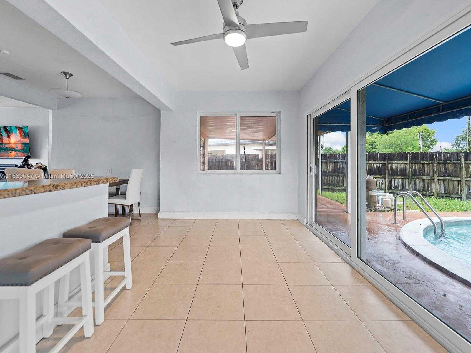Small Image of 2812 SOUTH WEST 65TH AVE, Miramar Number 19