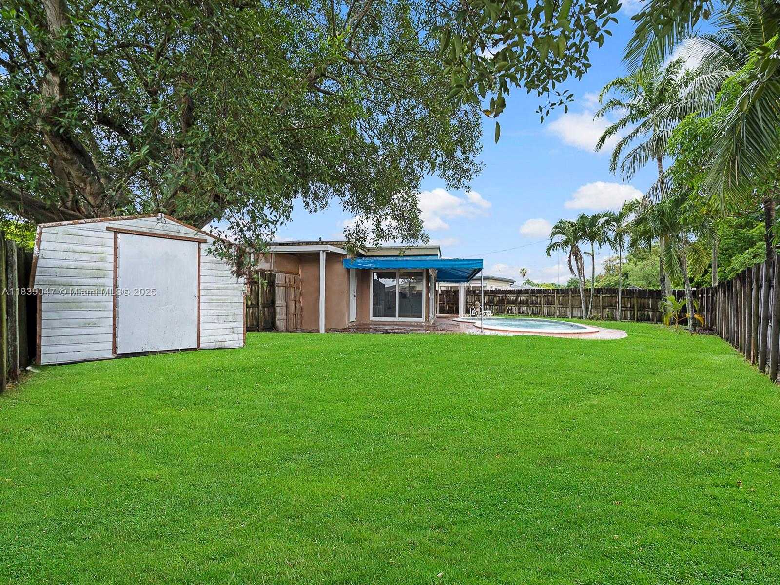 Small Image of 2812 SOUTH WEST 65TH AVE, Miramar Number 21