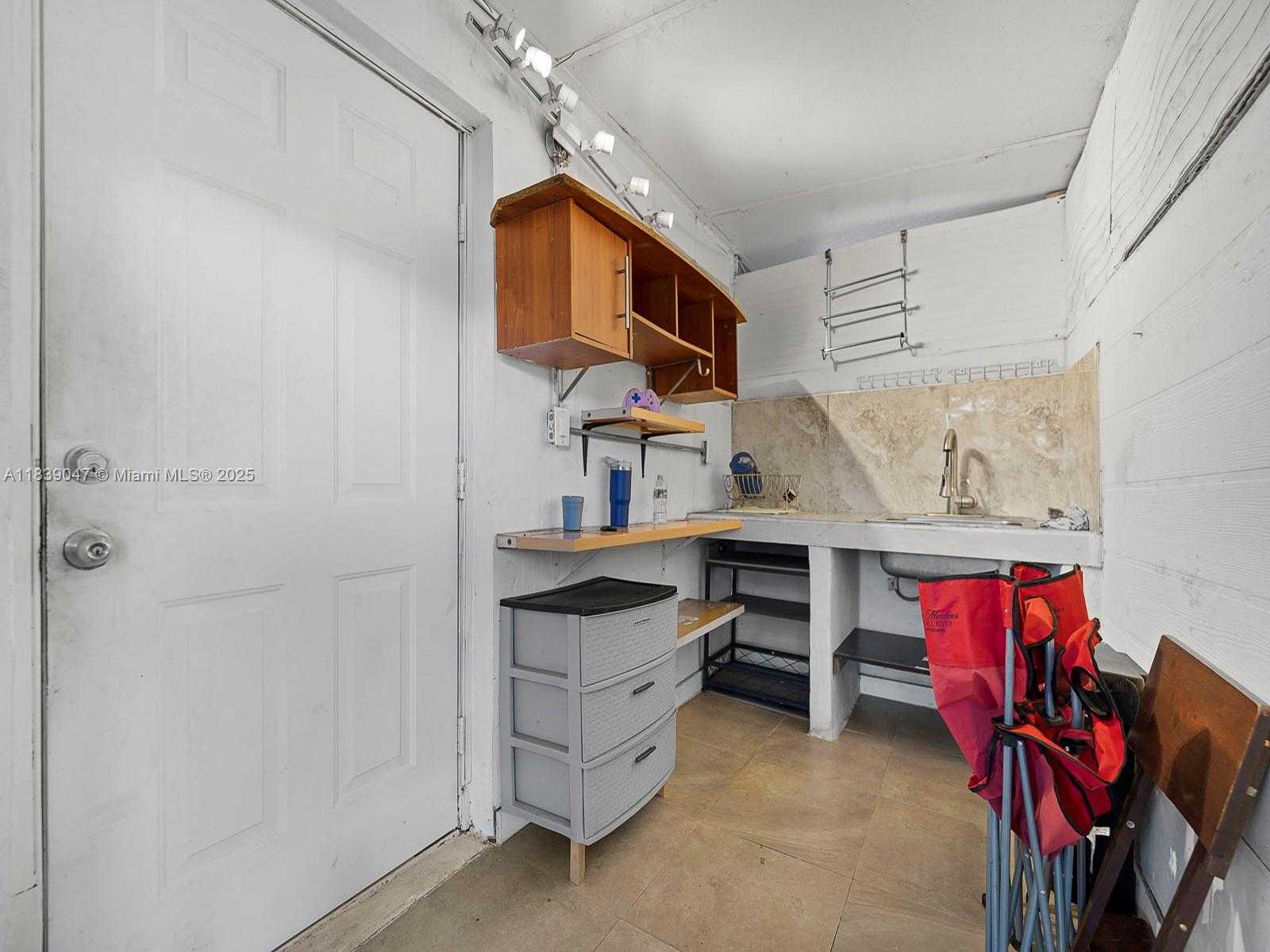 Small Image of 2812 SOUTH WEST 65TH AVE, Miramar Number 24