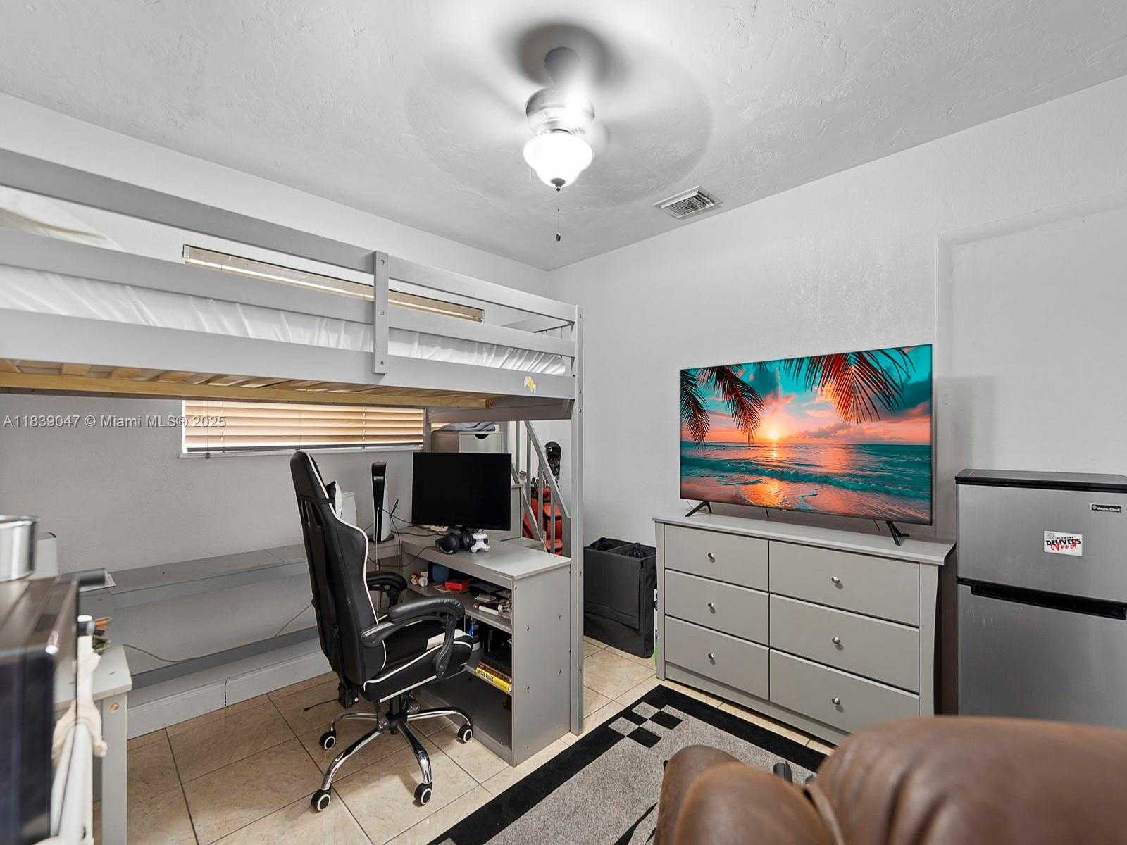 Small Image of 2812 SOUTH WEST 65TH AVE, Miramar Number 25