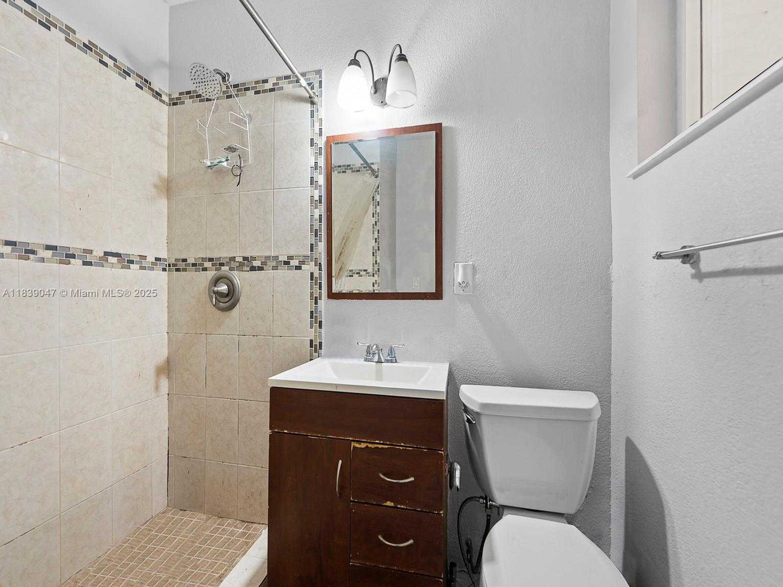 Small Image of 2812 SOUTH WEST 65TH AVE, Miramar Number 26