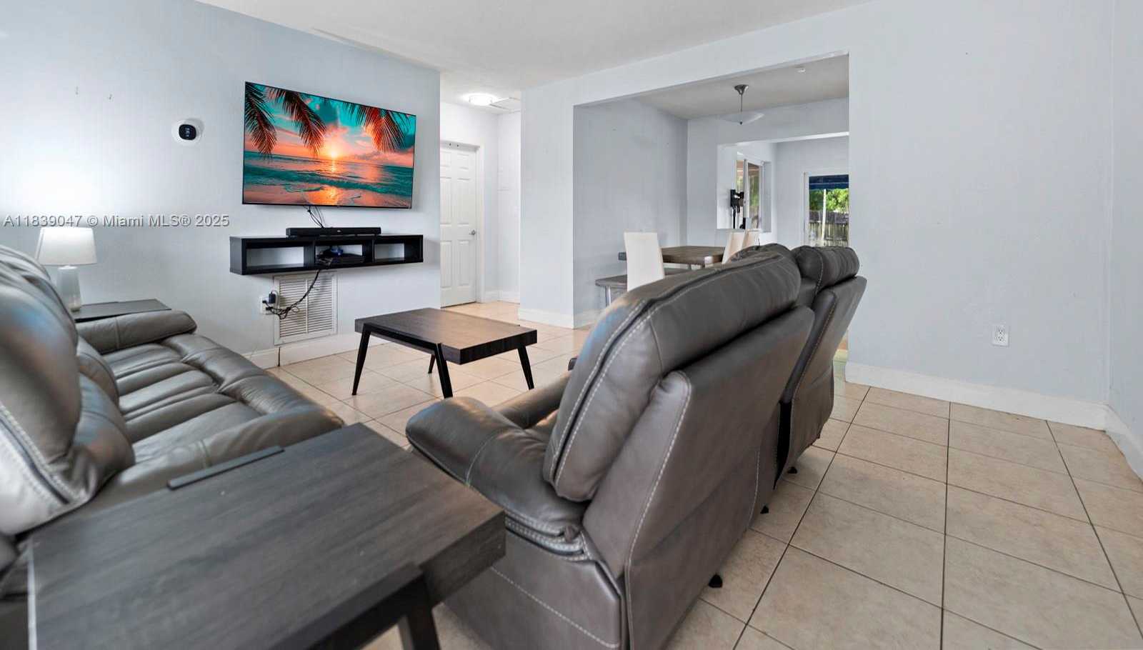 Small Image of 2812 SOUTH WEST 65TH AVE, Miramar Number 31