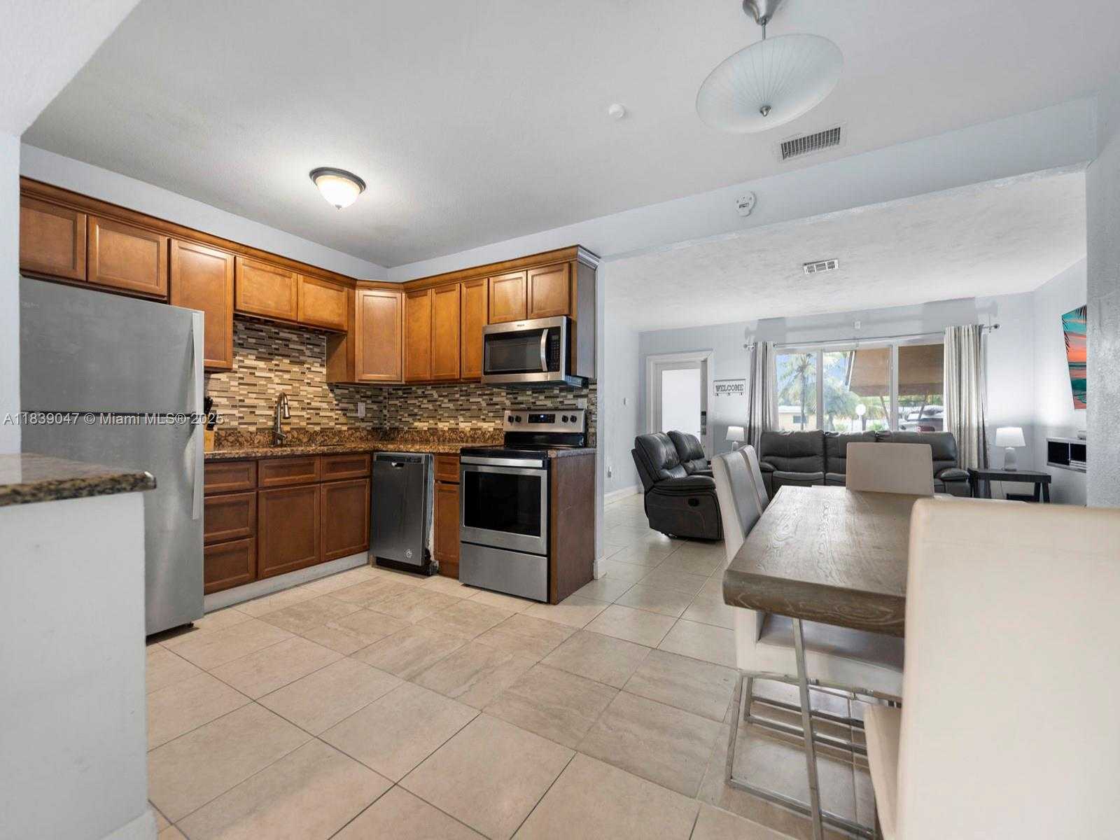 Small Image of 2812 SOUTH WEST 65TH AVE, Miramar Number 34