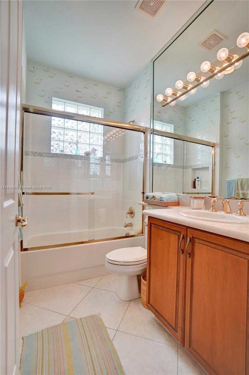 Small Image of 13648 VENICE BEACH PT, Delray Beach Number 46