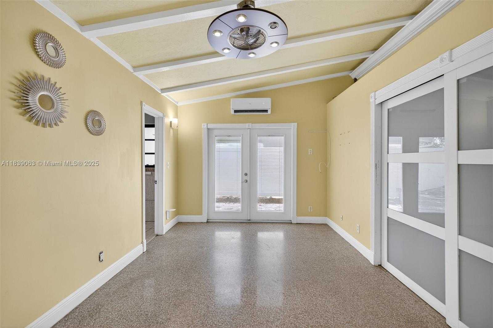 Small Image of 2606 GULFSTREAM LN, Fort Lauderdale Number 20