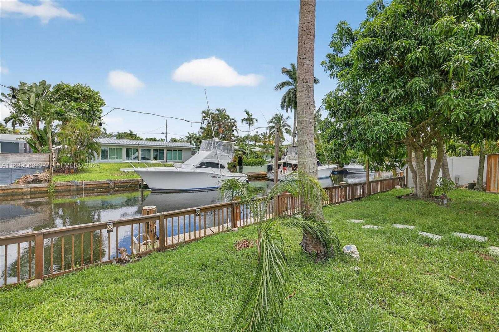 Small Image of 2606 GULFSTREAM LN, Fort Lauderdale Number 27