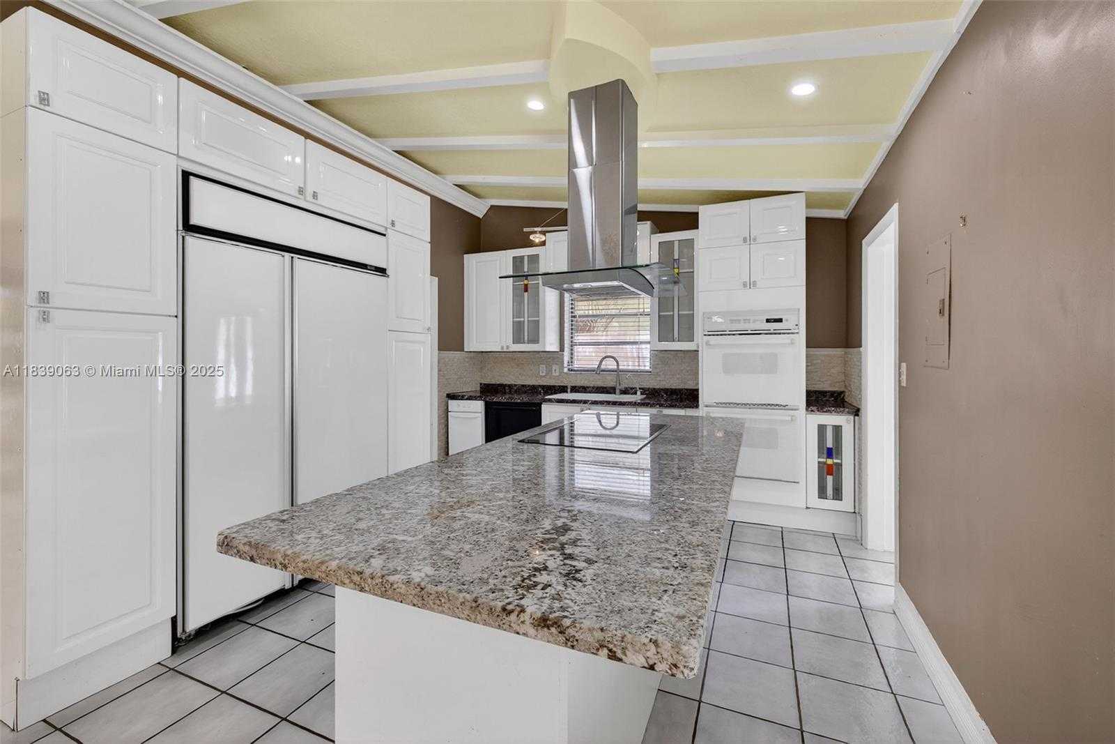 Small Image of 2606 GULFSTREAM LN, Fort Lauderdale Number 9