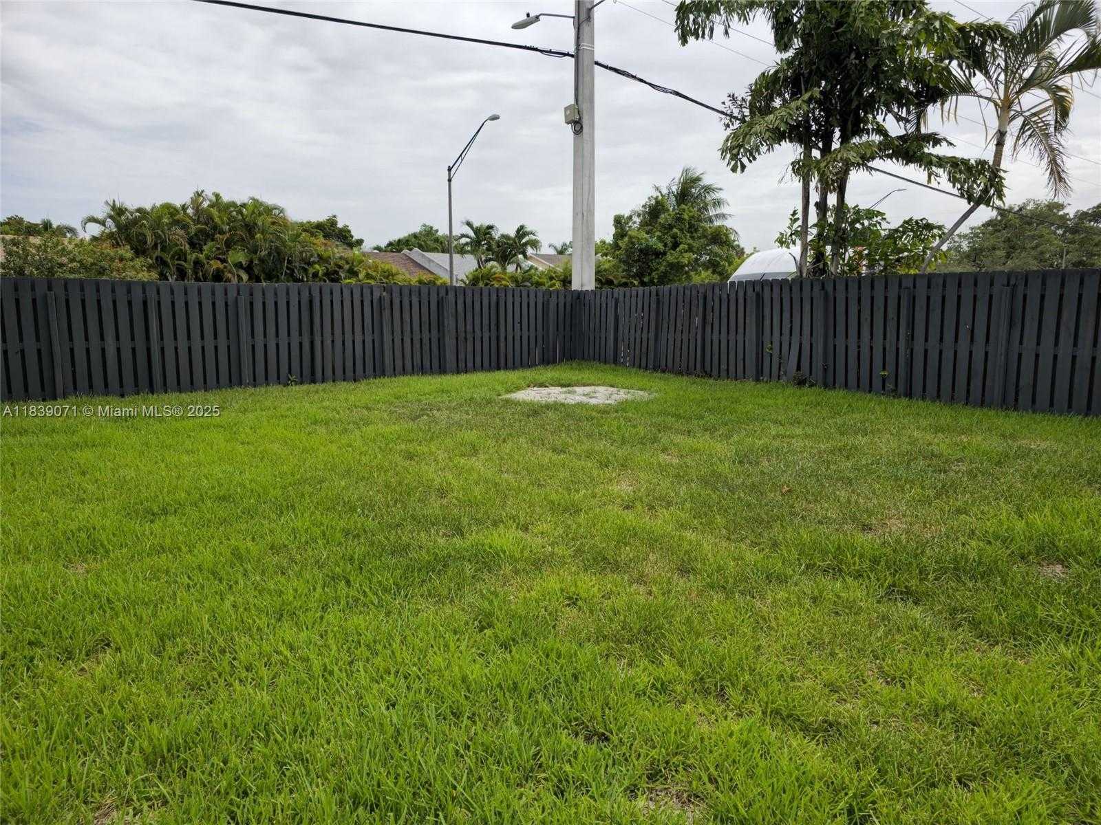 Small Image of 1141 SOUTH WEST 8TH TER, Fort Lauderdale Number 18