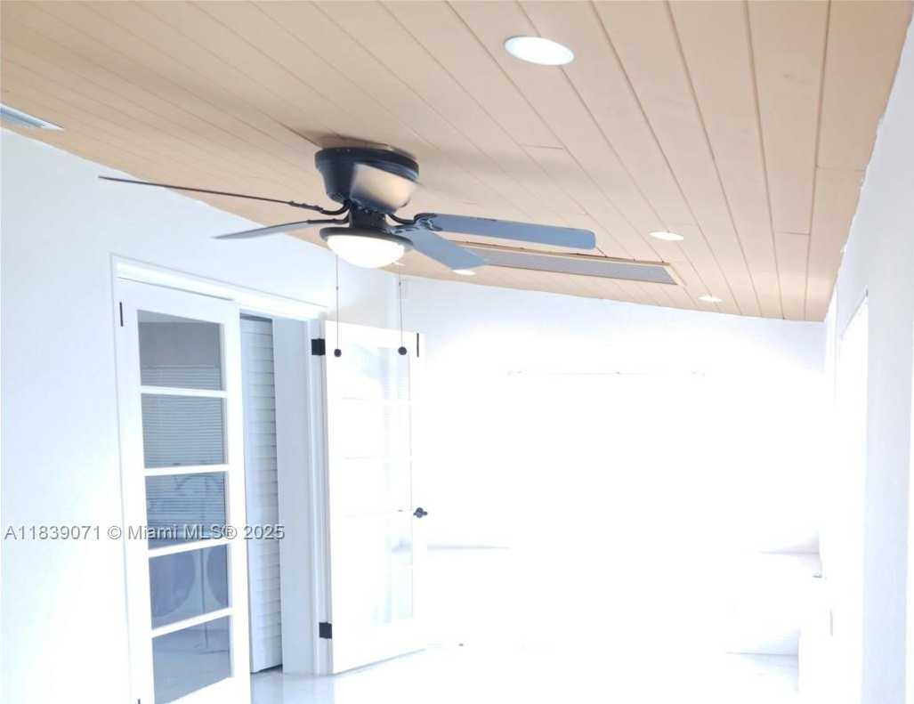 Small Image of 1141 SOUTH WEST 8TH TER, Fort Lauderdale Number 22