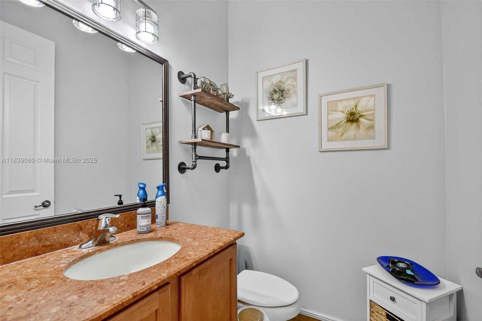 Small Image of 1086 GROVE PARK CIR, Boynton Beach Number 14