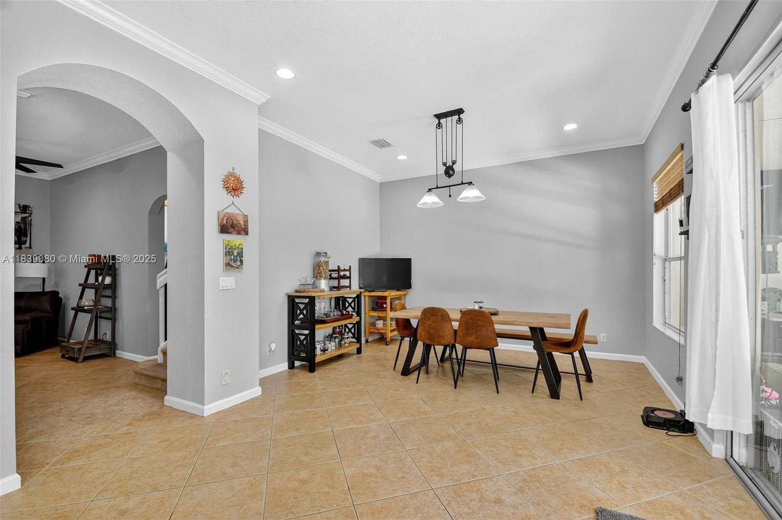 Small Image of 1086 GROVE PARK CIR, Boynton Beach Number 25
