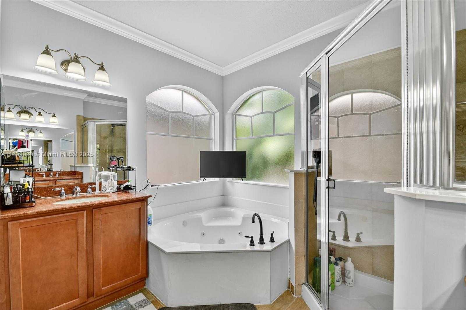 Small Image of 1086 GROVE PARK CIR, Boynton Beach Number 37