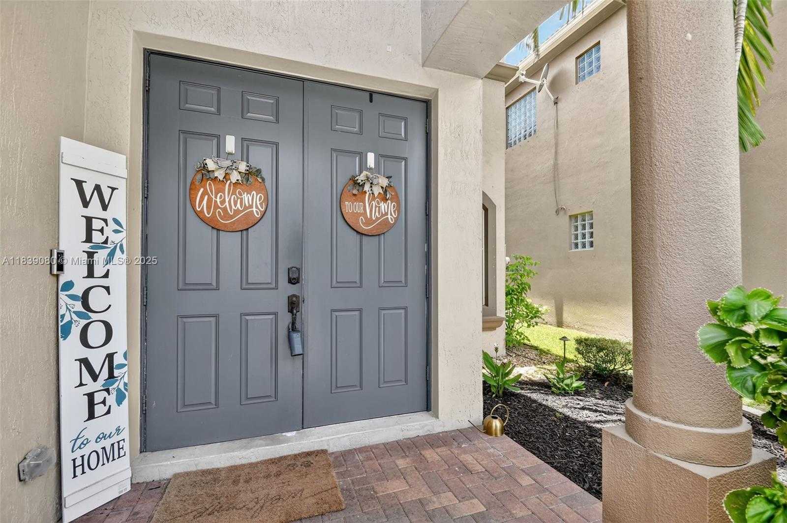 Small Image of 1086 GROVE PARK CIR, Boynton Beach Number 4