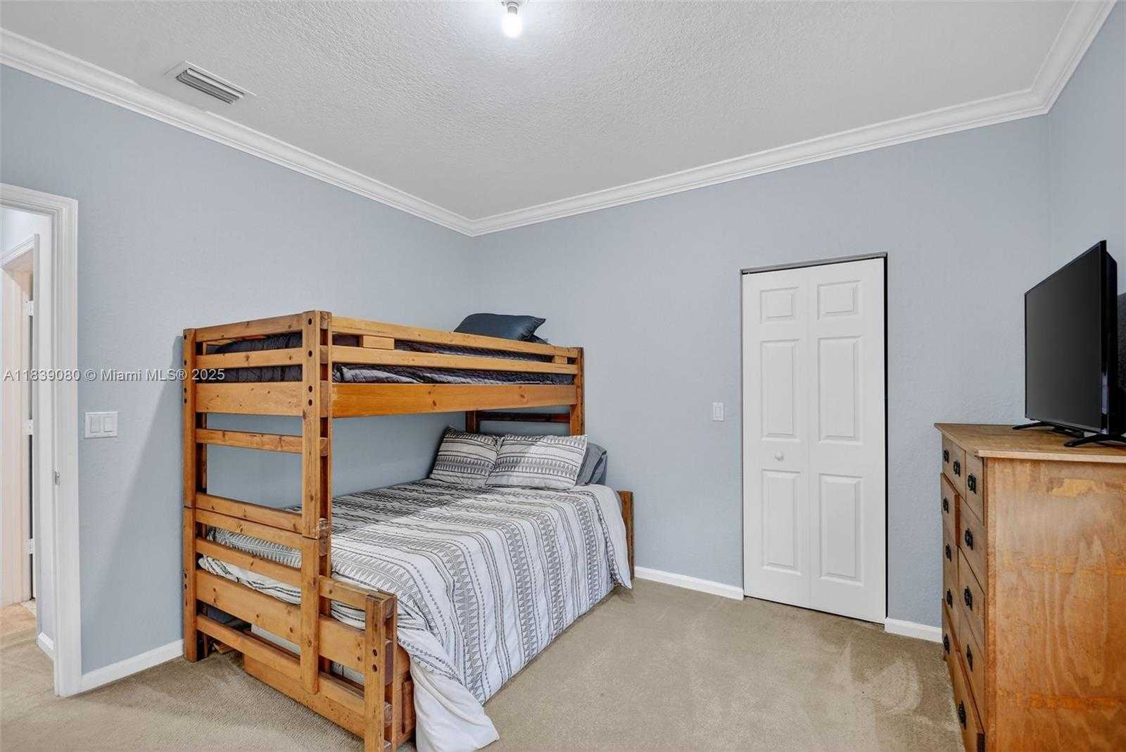 Small Image of 1086 GROVE PARK CIR, Boynton Beach Number 46