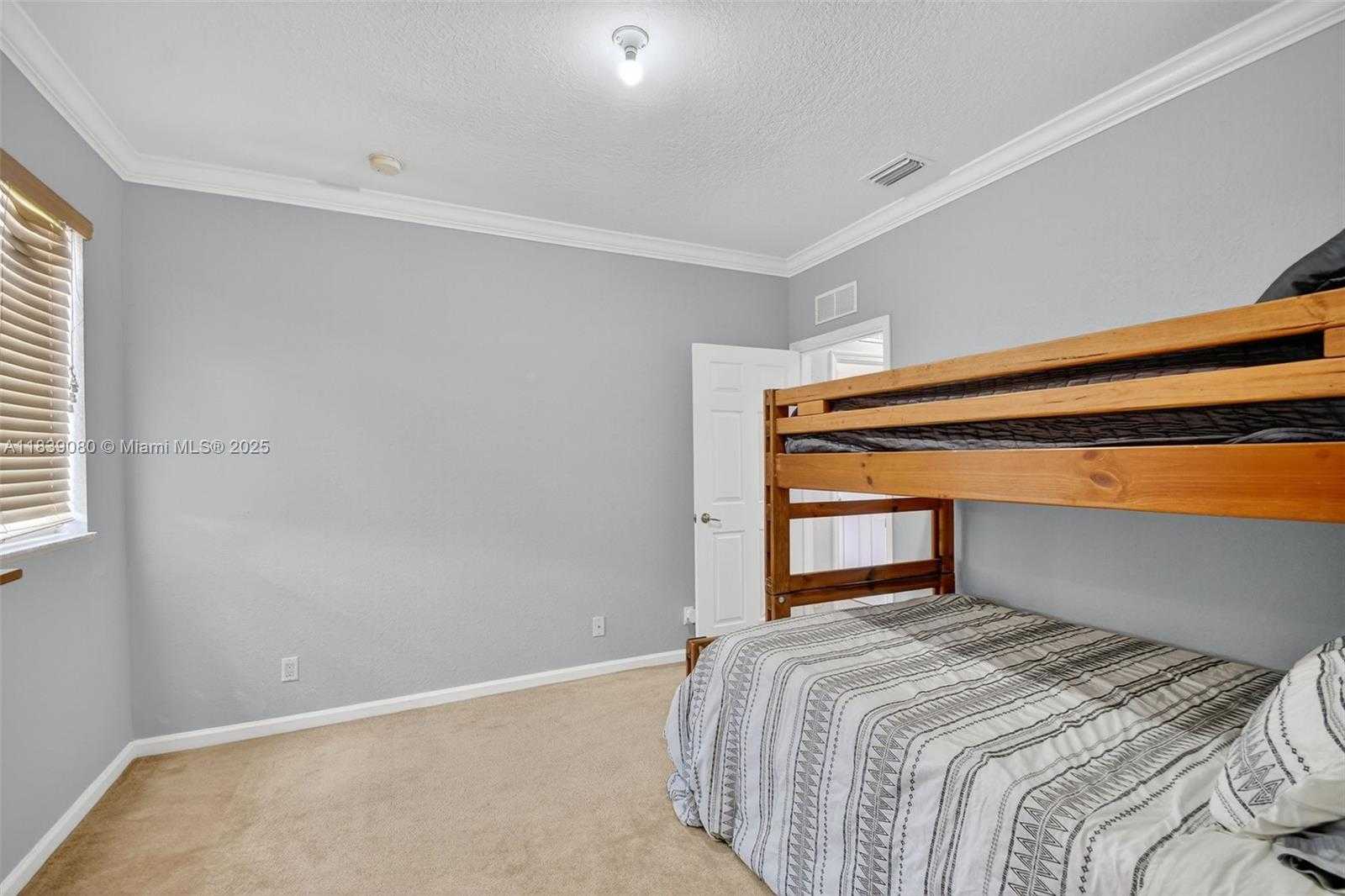 Small Image of 1086 GROVE PARK CIR, Boynton Beach Number 47