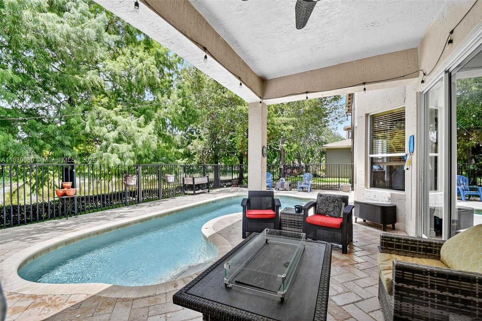 Small Image of 1086 GROVE PARK CIR, Boynton Beach Number 51